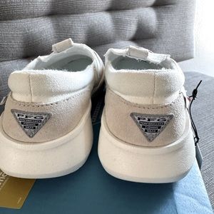 NWT-Columbia-PFG Boatside shoes